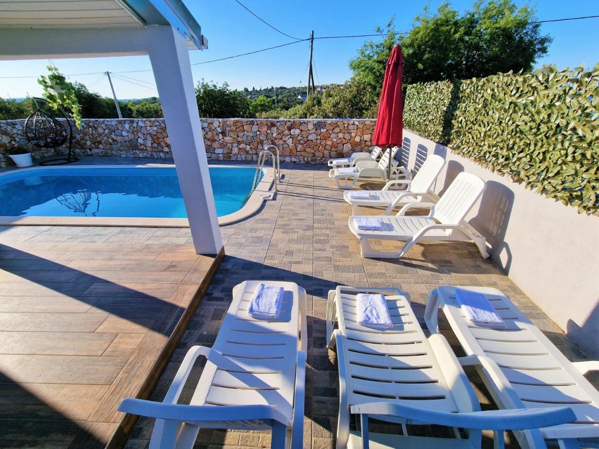 Anas Lagoon Holiday House With Pool At Azure Beach Mali Drvenik Exterior photo